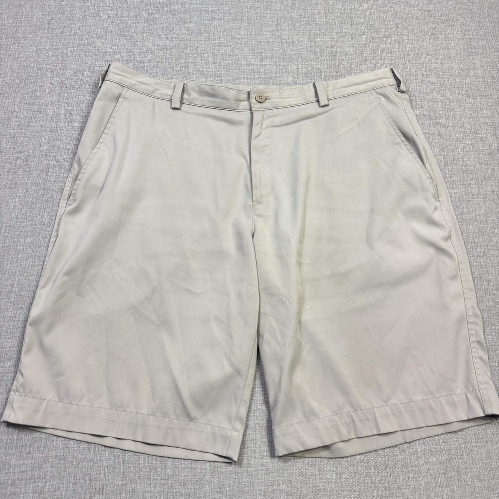 Nike Golf Chino Shorts Mens 36 Beige Polyester/Spandex Stretch 11 Inseam